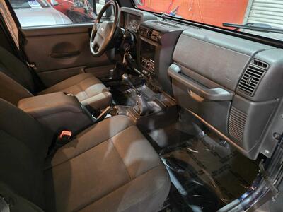 2006 Jeep Wrangler Unlimited Unlimited 2dr SUV   - Photo 12 - Miami, FL 33155