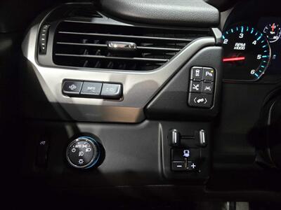2019 Chevrolet Tahoe Premier   - Photo 23 - Miami, FL 33155