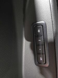 2019 Chevrolet Tahoe Premier   - Photo 22 - Miami, FL 33155