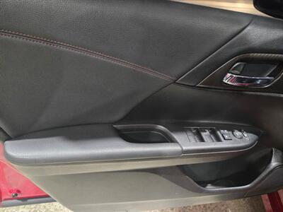 2017 Honda Accord Sport Special Edition   - Photo 23 - Miami, FL 33155