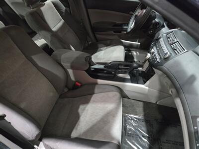 2010 Honda Accord LX - Photo 8 - Miami, FL 33155