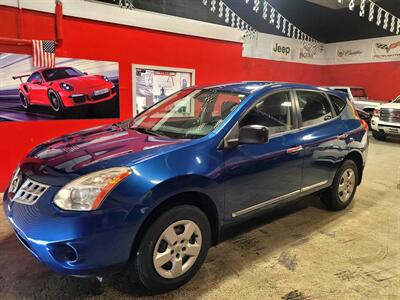 2011 Nissan Rogue SV   - Photo 1 - Miami, FL 33155