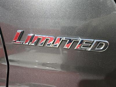 2003 Toyota Sequoia Limited   - Photo 6 - Miami, FL 33155