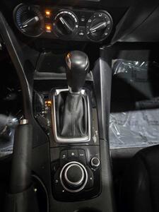 2015 Mazda Mazda3 i Sport   - Photo 11 - Miami, FL 33155