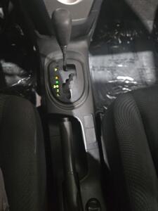 2009 Toyota Yaris   - Photo 13 - Miami, FL 33155