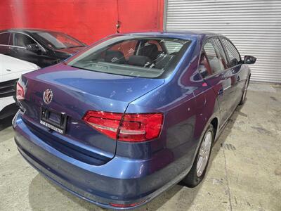 2015 Volkswagen Jetta S   - Photo 2 - Miami, FL 33155