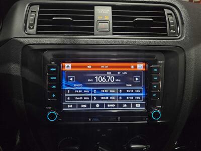 2015 Volkswagen Jetta S   - Photo 9 - Miami, FL 33155
