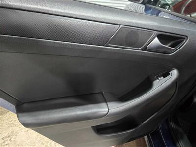 2015 Volkswagen Jetta S   - Photo 17 - Miami, FL 33155