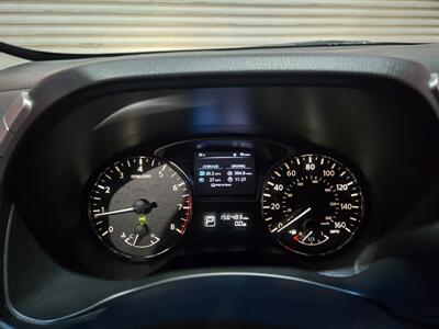 2015 Nissan Pathfinder SV   - Photo 10 - Miami, FL 33155