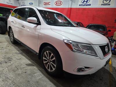 2015 Nissan Pathfinder SV   - Photo 4 - Miami, FL 33155