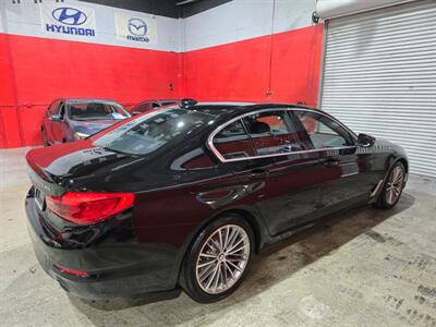 2019 BMW 5 Series 530i - Photo 4 - Miami, FL 33155