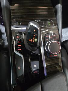 2019 BMW 5 Series 530i - Photo 15 - Miami, FL 33155