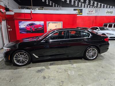 2019 BMW 5 Series 530i - Photo 2 - Miami, FL 33155