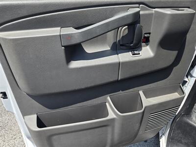 2018 Chevrolet Express 2500   - Photo 11 - Miami, FL 33155