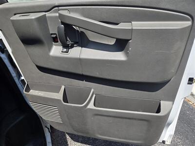 2018 Chevrolet Express 2500   - Photo 14 - Miami, FL 33155