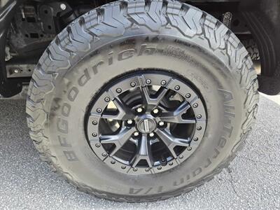 2023 Ford F-150 Raptor   - Photo 9 - Miami, FL 33155