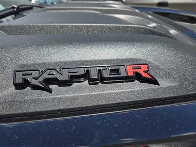 2023 Ford F-150 Raptor   - Photo 8 - Miami, FL 33155