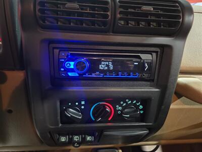 2000 Jeep Wrangler Sahara 2dr Sahara   - Photo 10 - Miami, FL 33155