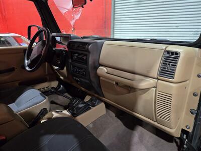 2000 Jeep Wrangler Sahara 2dr Sahara   - Photo 12 - Miami, FL 33155