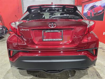 2019 Toyota C-HR LE   - Photo 8 - Miami, FL 33155