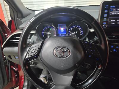 2019 Toyota C-HR LE   - Photo 11 - Miami, FL 33155