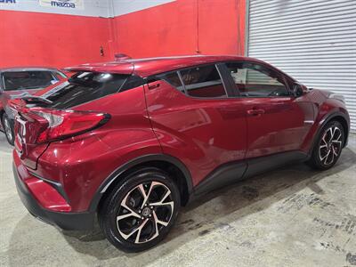 2019 Toyota C-HR LE   - Photo 6 - Miami, FL 33155