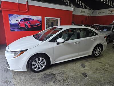 2022 Toyota Corolla LE   - Photo 1 - Miami, FL 33155