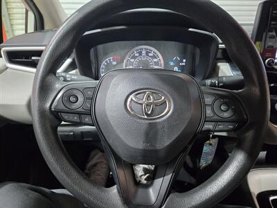 2022 Toyota Corolla LE   - Photo 8 - Miami, FL 33155