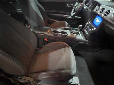 2020 Ford Mustang EcoBoost Premium - Photo 16 - Miami, FL 33155