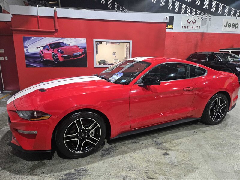 2020 Ford Mustang EcoBoost Premium   - Photo 1 - Miami, FL 33155
