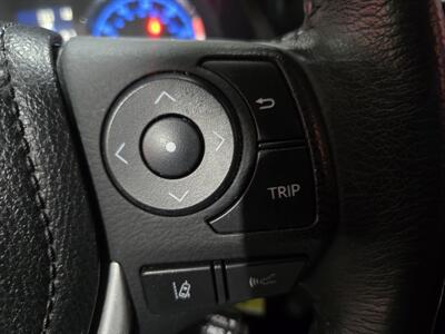 2017 Toyota Corolla LE   - Photo 10 - Miami, FL 33155