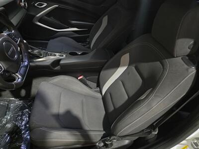 2018 Chevrolet Camaro LT - Photo 20 - Miami, FL 33155