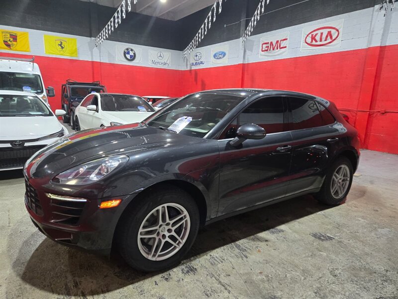 2017 Porsche Macan - Photo 1 - Miami, FL 33155
