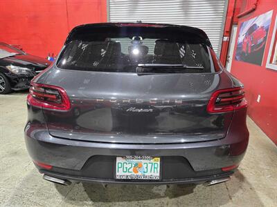 2017 Porsche Macan   - Photo 6 - Miami, FL 33155