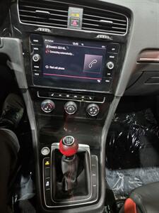 2018 Volkswagen Golf GTI SE   - Photo 16 - Miami, FL 33155