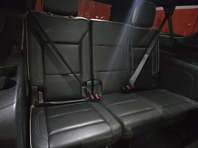 2021 Chevrolet Suburban Premier   - Photo 17 - Miami, FL 33155