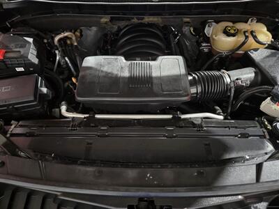 2021 Chevrolet Suburban Premier   - Photo 28 - Miami, FL 33155