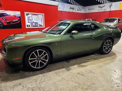 2023 Dodge Challenger R/T   - Photo 1 - Miami, FL 33155