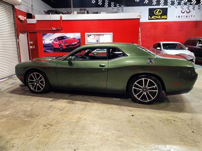 2023 Dodge Challenger R/T   - Photo 4 - Miami, FL 33155