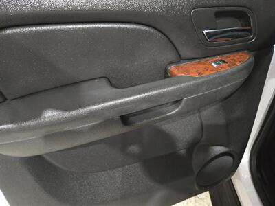 2013 Chevrolet Suburban LS - Photo 21 - Miami, FL 33155