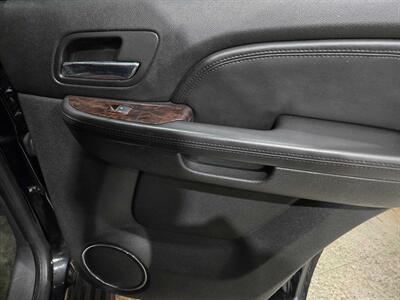 2007 GMC Yukon Denali   - Photo 27 - Miami, FL 33155