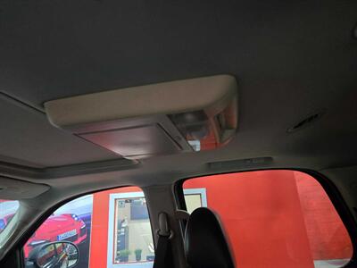 2007 GMC Yukon Denali   - Photo 21 - Miami, FL 33155