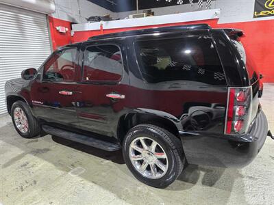 2007 GMC Yukon Denali   - Photo 3 - Miami, FL 33155