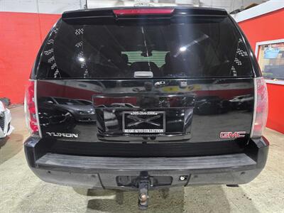 2007 GMC Yukon Denali   - Photo 8 - Miami, FL 33155