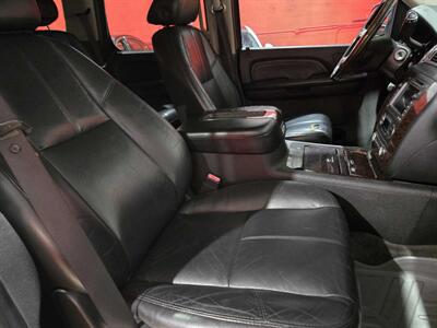2007 GMC Yukon Denali   - Photo 18 - Miami, FL 33155