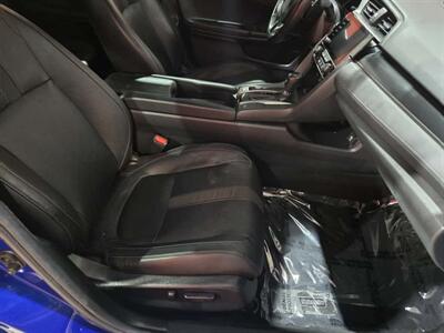 2020 Honda Civic Sport Touring   - Photo 11 - Miami, FL 33155