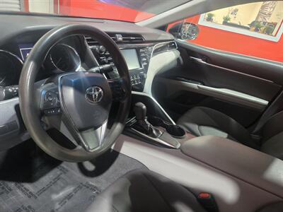 2018 Toyota Camry LE   - Photo 6 - Miami, FL 33155