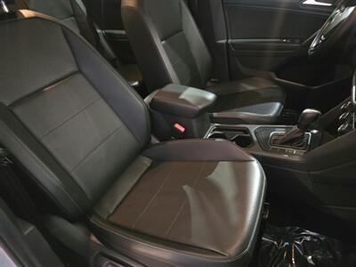 2019 Volkswagen Tiguan SE   - Photo 11 - Miami, FL 33155