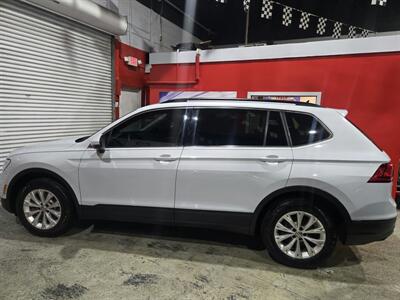 2019 Volkswagen Tiguan SE   - Photo 3 - Miami, FL 33155