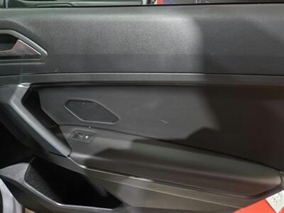 2019 Volkswagen Tiguan SE   - Photo 25 - Miami, FL 33155